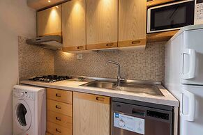 Angelico 3 bedrooms by Mmega