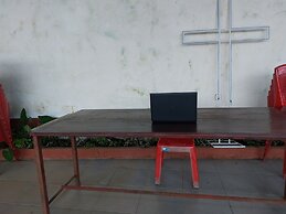 OYO 92891 Mahendra HomestayNearTaman Wisata Bukit Rurukan