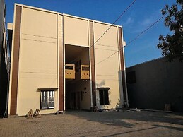 OYO 92891 Mahendra HomestayNearTaman Wisata Bukit Rurukan