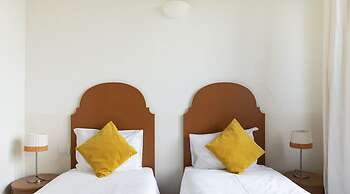 Charming 3-bed Apartment in Milano