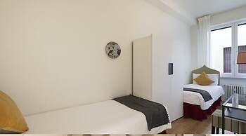 Charming 3-bed Apartment in Milano