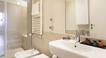 Charming 3-bed Apartment in Milano