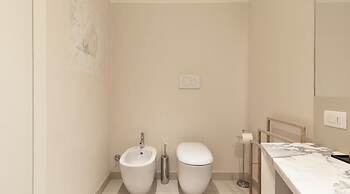 Charming 3-bed Apartment in Milano