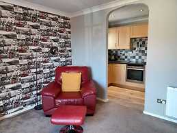 Red Door Malt - Huku Kwetu (Dunstable)