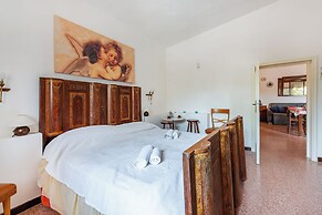 Carbone Country House Oria