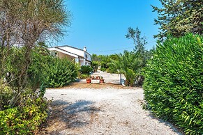 Carbone Country House Oria