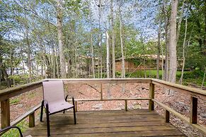 Poconos Chalet Newly Renovated, Great Location 4 Bedroom Home by RedAw