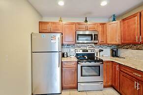 Poconos Chalet Newly Renovated, Great Location 4 Bedroom Home by RedAw