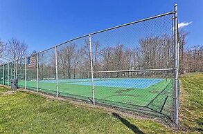 Poconos Chalet Newly Renovated, Great Location 4 Bedroom Home by RedAw