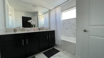 1094ssp-the Retreat At Championsgate 4 Bedroom Home by RedAwning