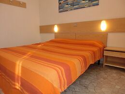 Adorable Villa for 8 People Close to the sea