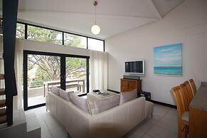 Three Bedroom Apartment in Camps Bay