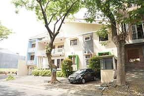 OYO 92863 Hotel Blessing