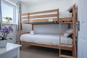 Swn Y Mor - 4 Bedroom - Llanelli