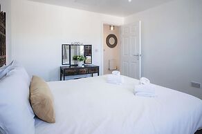 Swn Y Mor - 4 Bedroom - Llanelli