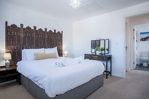 Swn Y Mor - 4 Bedroom - Llanelli