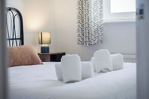 Swn Y Mor - 4 Bedroom - Llanelli