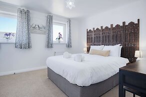 Swn Y Mor - 4 Bedroom - Llanelli