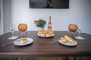 Swn Y Mor - 4 Bedroom - Llanelli