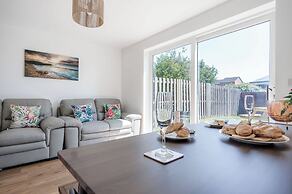 Swn Y Mor - 4 Bedroom - Llanelli