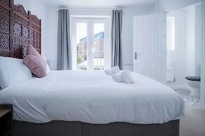 Swn Y Mor - 4 Bedroom - Llanelli