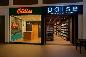 A Modern Haven Steps Away From the Beach