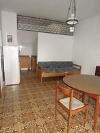 Villa With Garden in a Quiet Place 500m From the sea