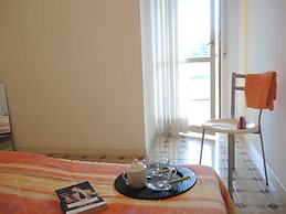 Modern Flat With Terrace - Beahost Rentals