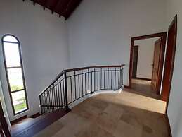 Pristine Bay Villas