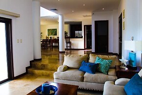 Pristine Bay Villas
