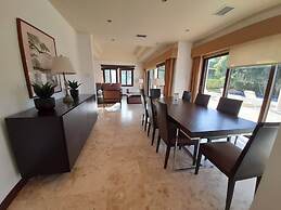 Pristine Bay Villas