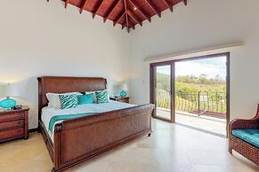 Pristine Bay Villas