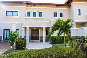 Pristine Bay Villas