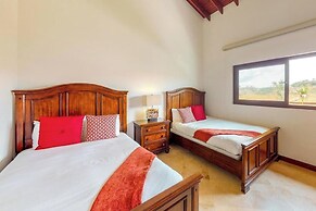 Pristine Bay Villas