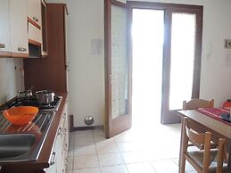 Adorable Apartment With Swimming Pool