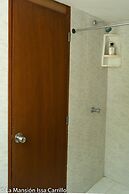 La Mansion Apartments, Kaku