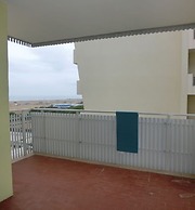 Cozy Seaview Flat - Beahost