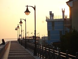 The Perfect Home Base for Your Beach Vacation