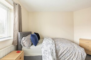 New Manchester Getaway Home