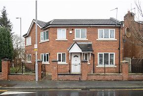 New Manchester Getaway Home