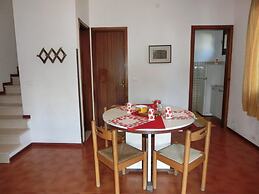 Incredible Apartment With Private Garden - Beahost