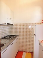 Incredible Apartment With Private Garden - Beahost