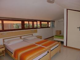 Beautiful Flat 250m From the Beach for 8 Guests