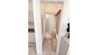 Nice Flat Just 200m From the Beach by Beahost Rentals