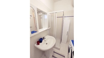 Nice Flat Just 200m From the Beach by Beahost Rentals