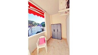 Nice Flat Just 200m From the Beach by Beahost Rentals