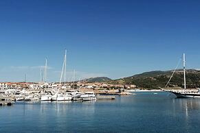 Isola Rossa Apartment With Breathtaking sea View