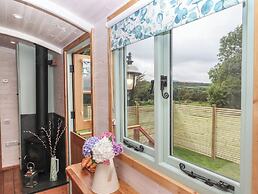 Lottie's Hut