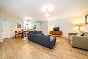 NEW Cosy 1BD Flat Close to Kew Gardens Richmond