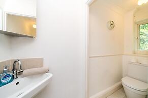 NEW Cosy 1BD Flat Close to Kew Gardens Richmond